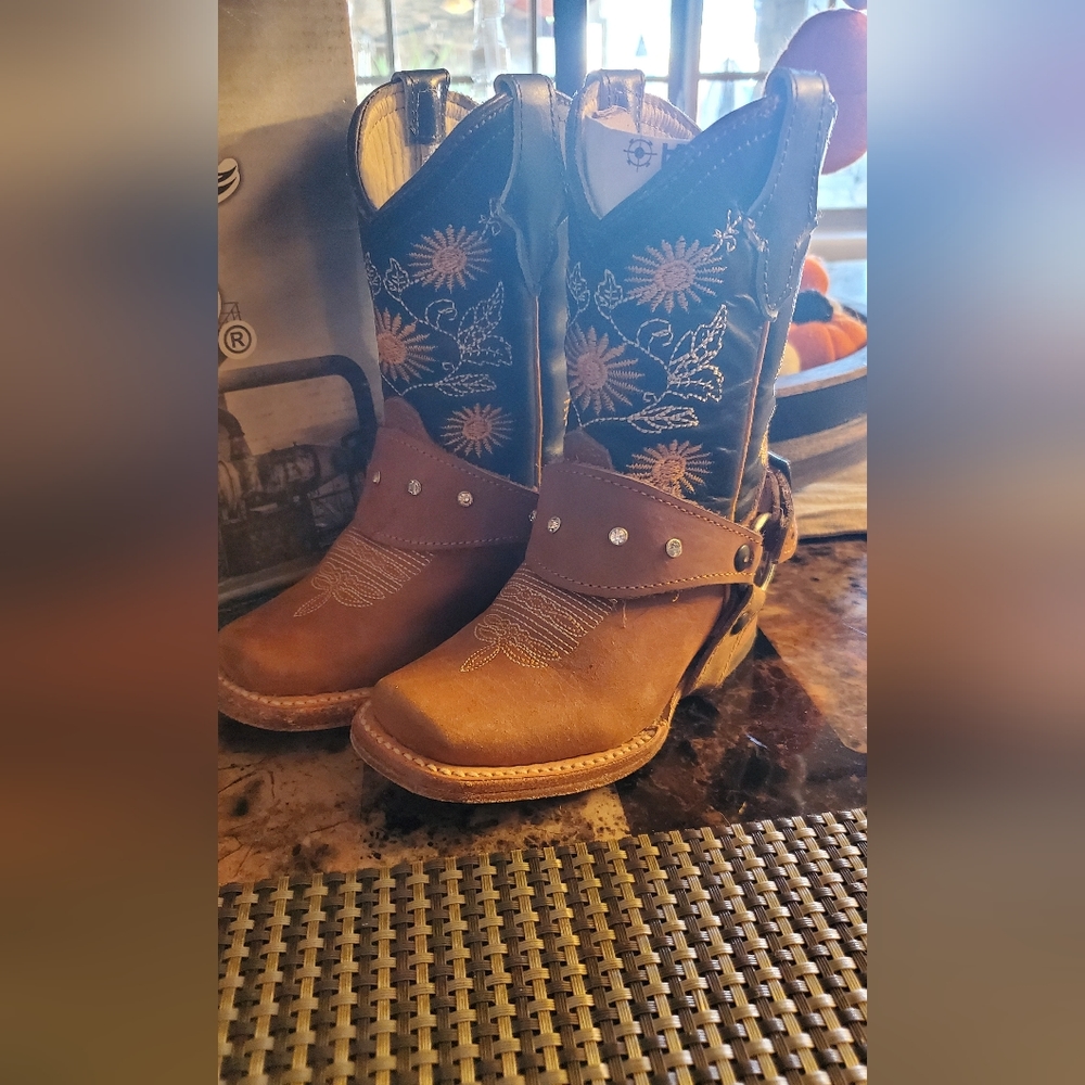 Western boots for toddler